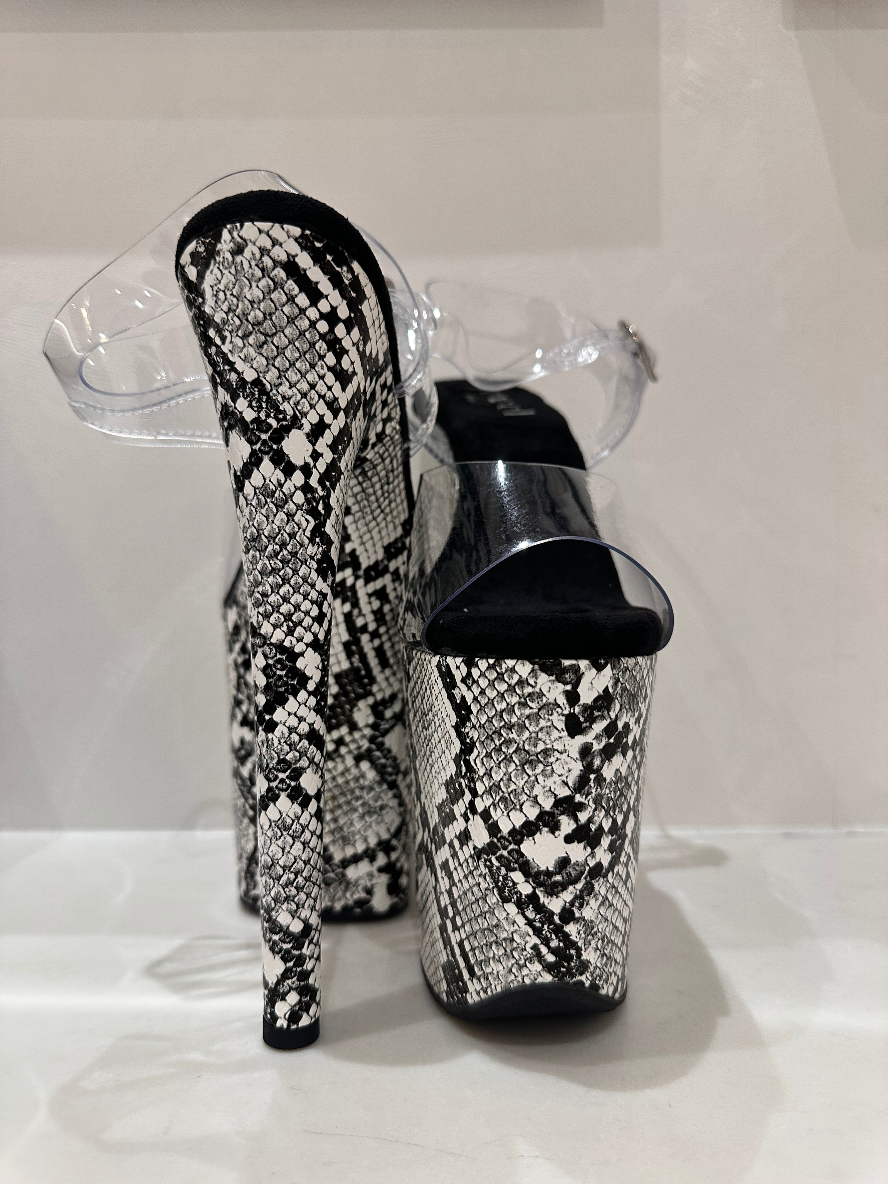 Snake WhiteBlack