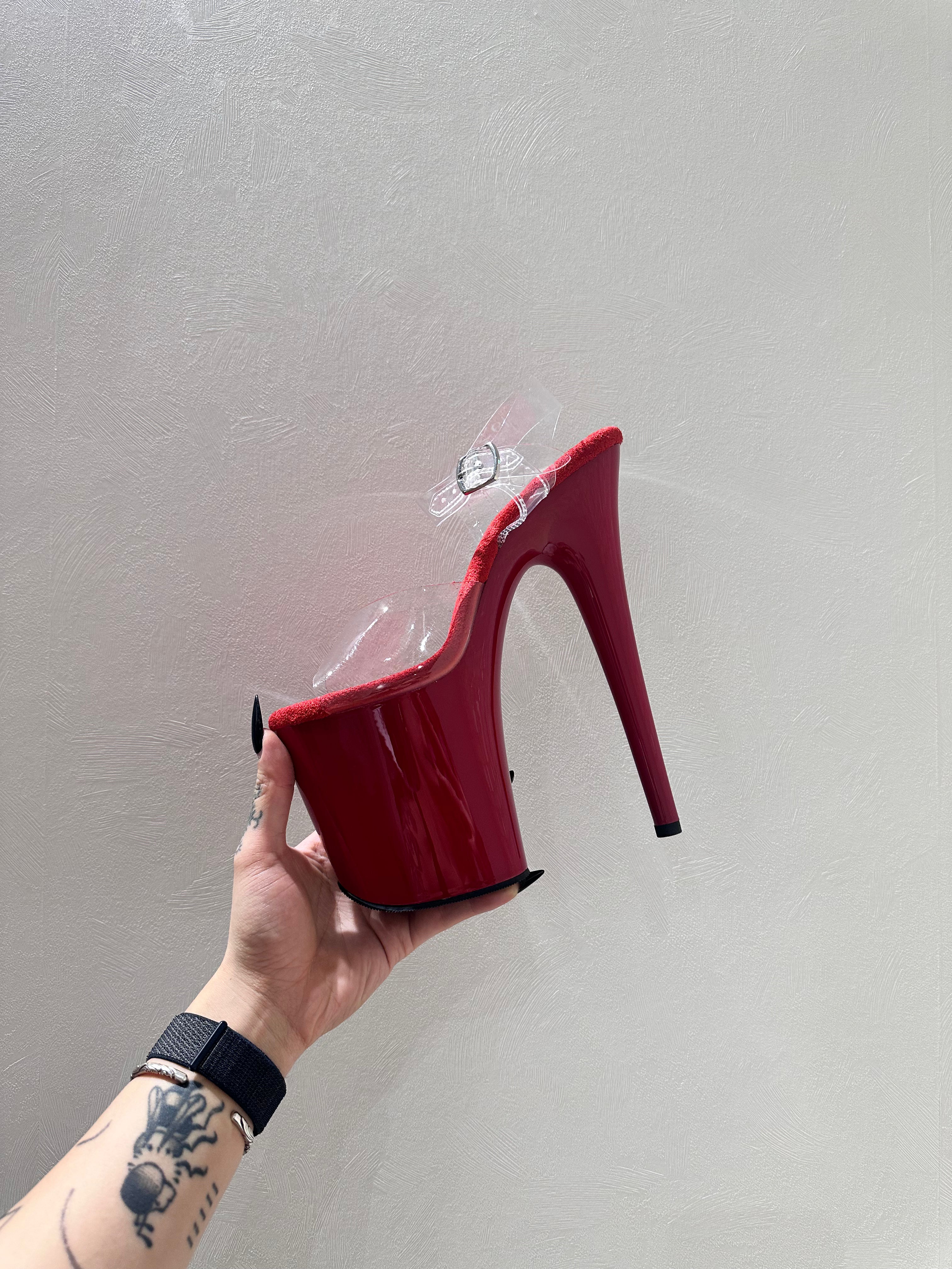 Glossy Classic Red