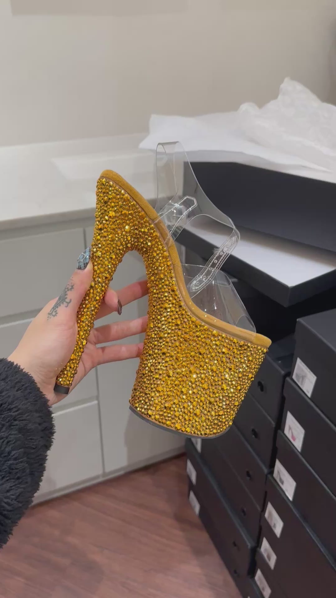 Celeste gold stardust