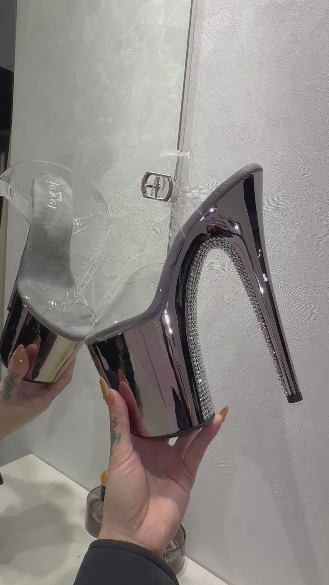 Diamond back Purple grey